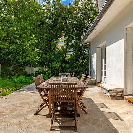Grand & Classy Apartment With Private Garden, Villa Des Ammonites Мёдон Экстерьер фото
