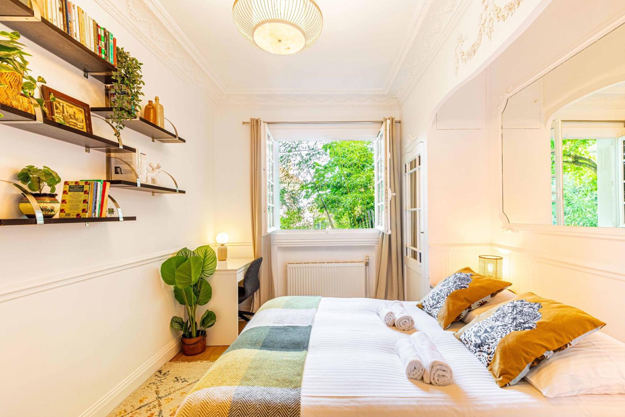 Grand & Classy Apartment With Private Garden, Villa Des Ammonites Мёдон Экстерьер фото